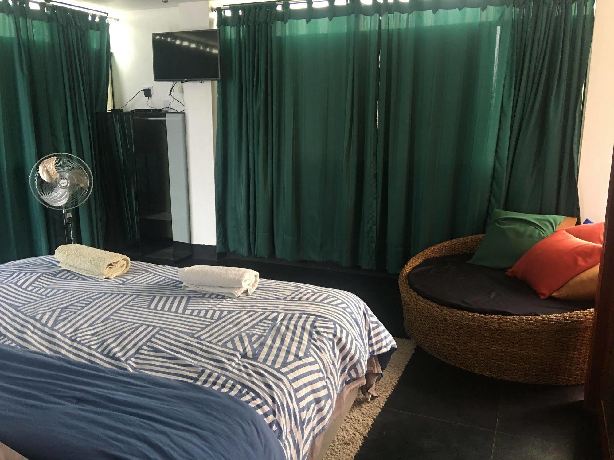 Ica Adventures Bed & Breakfast Екстериор снимка